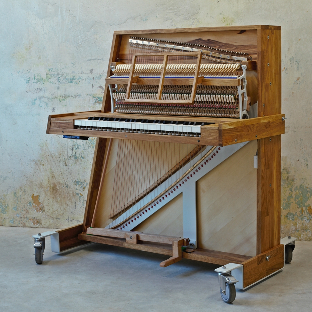 Single string store piano